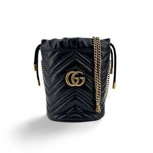 Gucci GG Marmont Bucket Matelasse Leather Mini